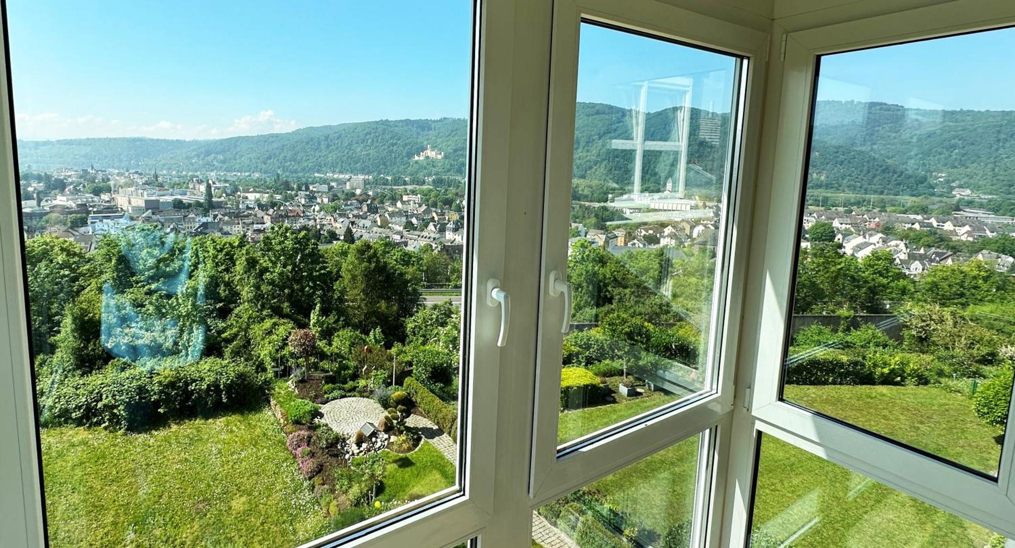 Ferienwohnung Rhein-Panorama Lahnstein Exterior photo